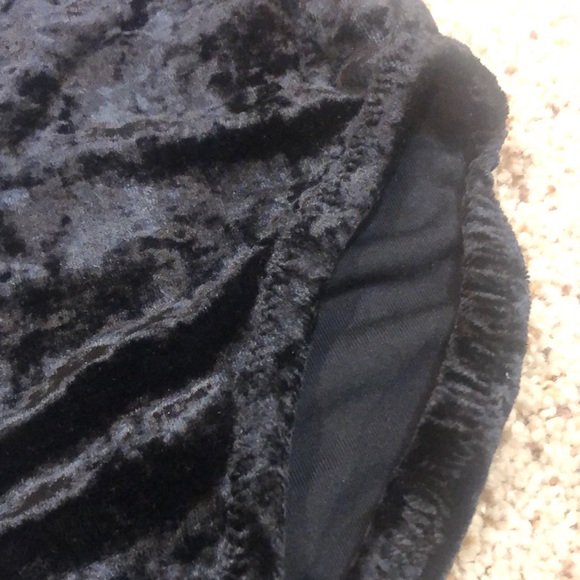 Velour leotard - Picture 3 of 8